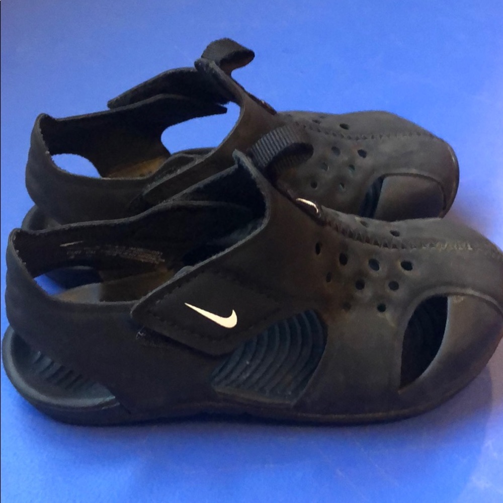 Nike size 9c